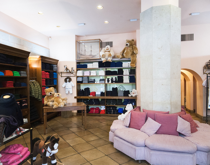 Come riconoscere un capo in cashmere di qualità